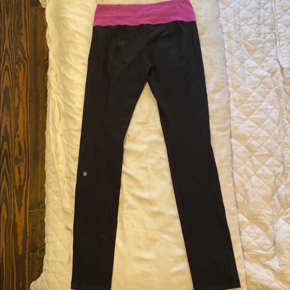 Reversible lululemon pants - Picture 2 of 4